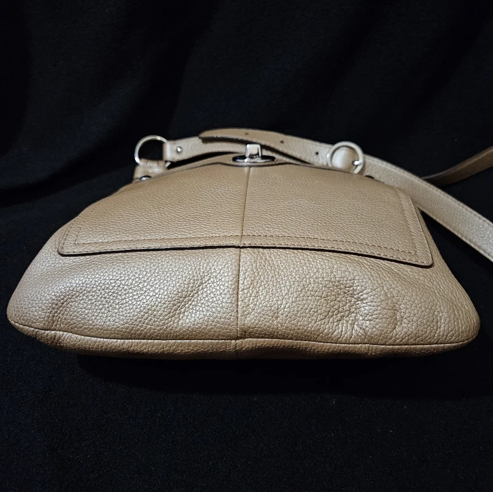 Coach penelope crossbody